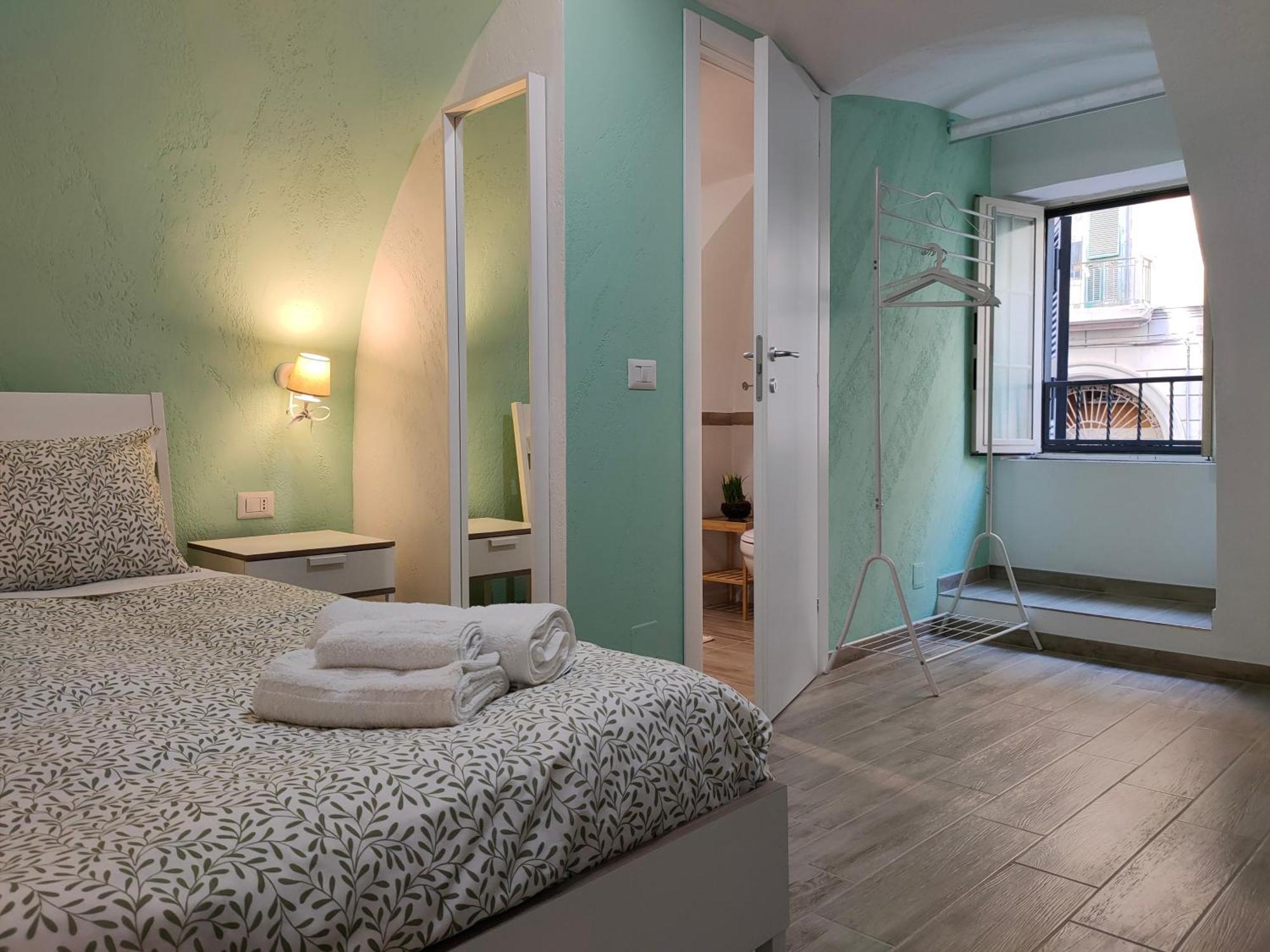 Appartement Alessia House à Naples Extérieur photo